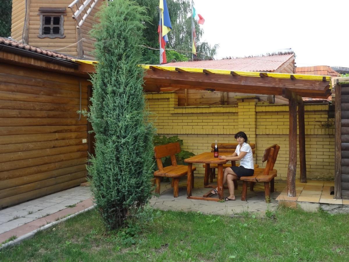 Okolitsa Hotell Kosovshchina Rum bild
