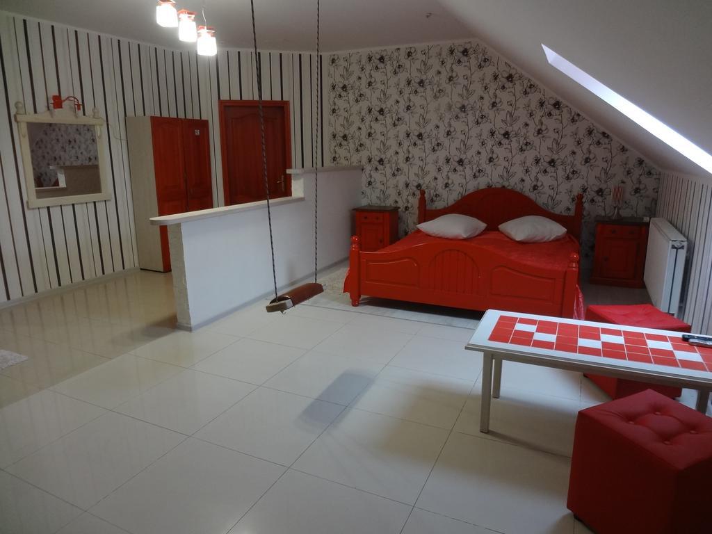 Okolitsa Hotell Kosovshchina Rum bild
