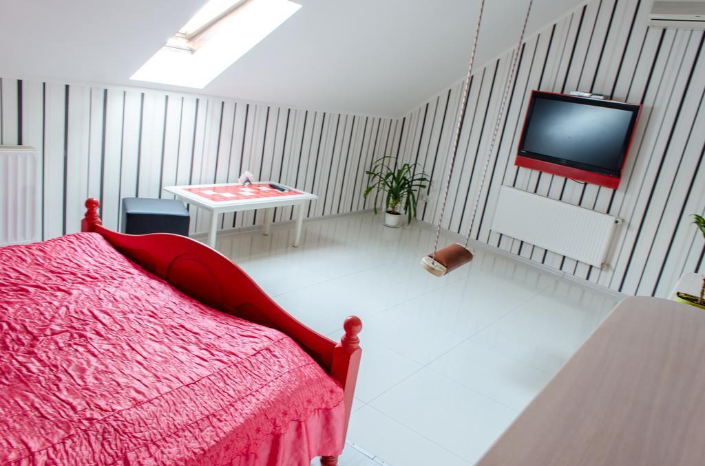 Okolitsa Hotell Kosovshchina Rum bild