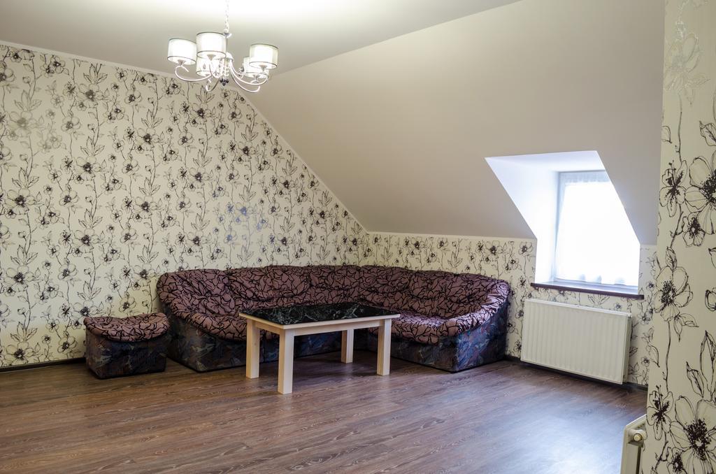 Okolitsa Hotell Kosovshchina Rum bild